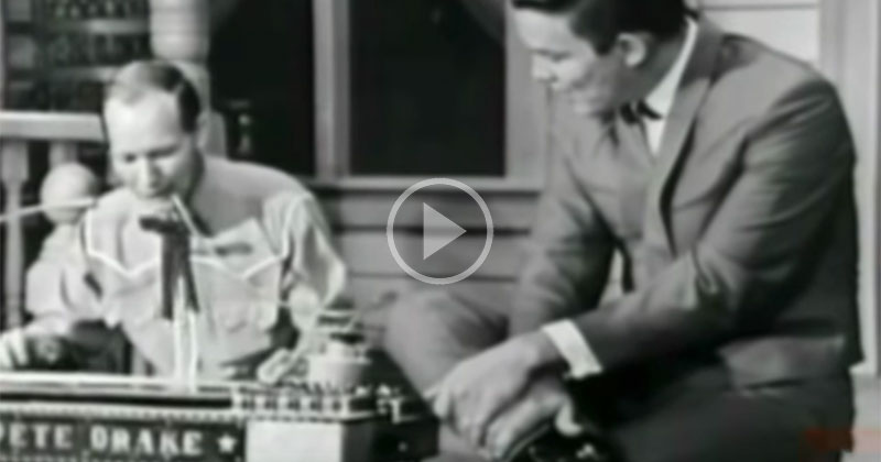 Ahead of His Time: Pete Drake Debuts His Talking Guitar on Jimmy Dean in 1964