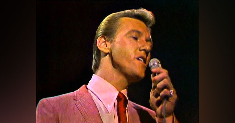This 1965 Live Version of Unchained Melody by the Righteous Brothers is Everything