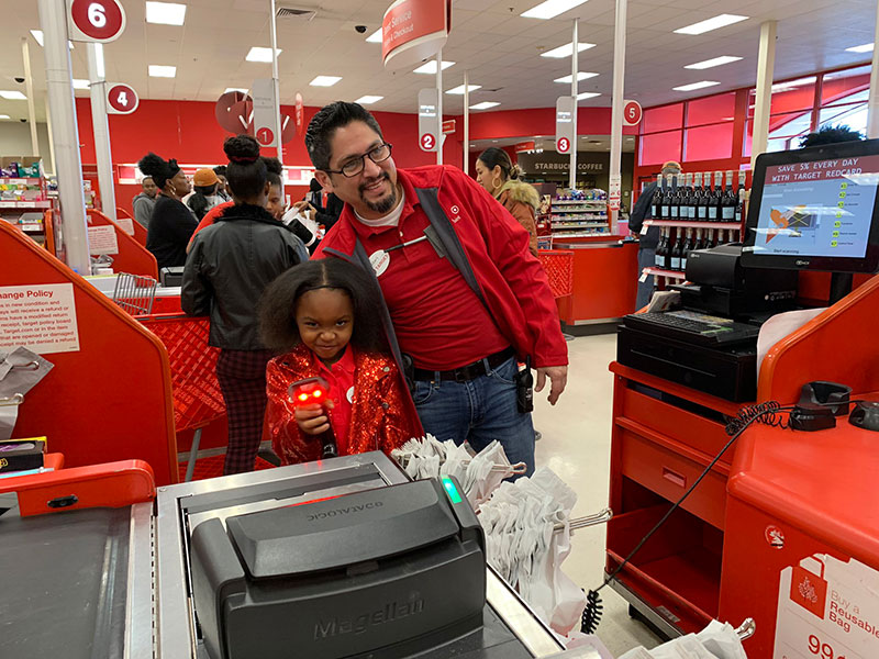 little girl has birthday party at target twitter 3 All She Wanted Was a Birthday Party at Target and This Store Made It Happen