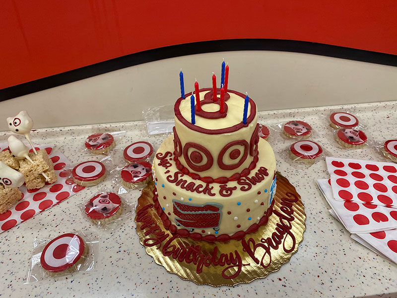 little girl has birthday party at target twitter 7 All She Wanted Was a Birthday Party at Target and This Store Made It Happen