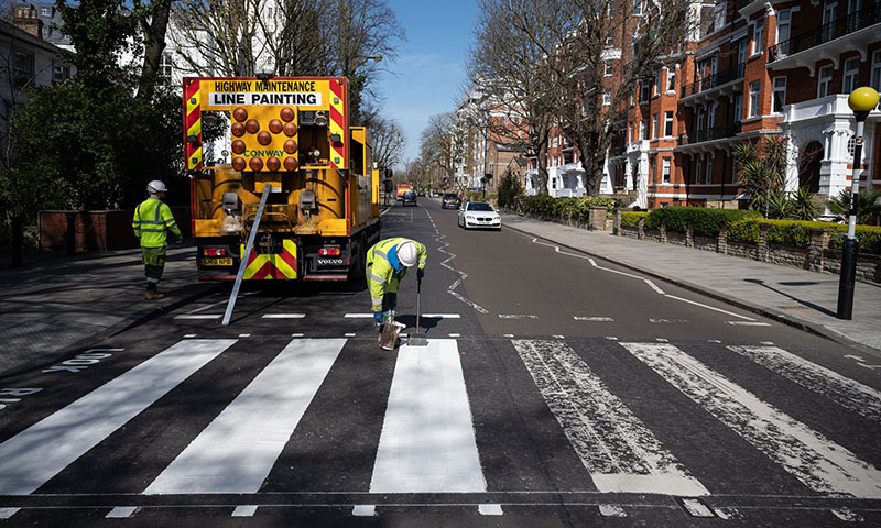 abbey road gets repainted 3 Lockdown in London Lets Abbey Road Get a Fresh Coat of Paint