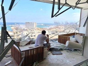 penthouse view of beirut explosion 2020 lebanon adel karam penthouse view of beirut explosion 2020 lebanon adel karam