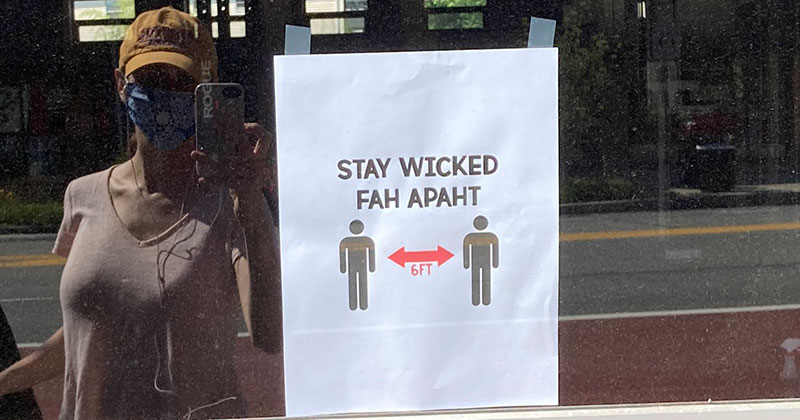 25 Funny Signs That Prove Covid Will Never Take Our Sense of Humor