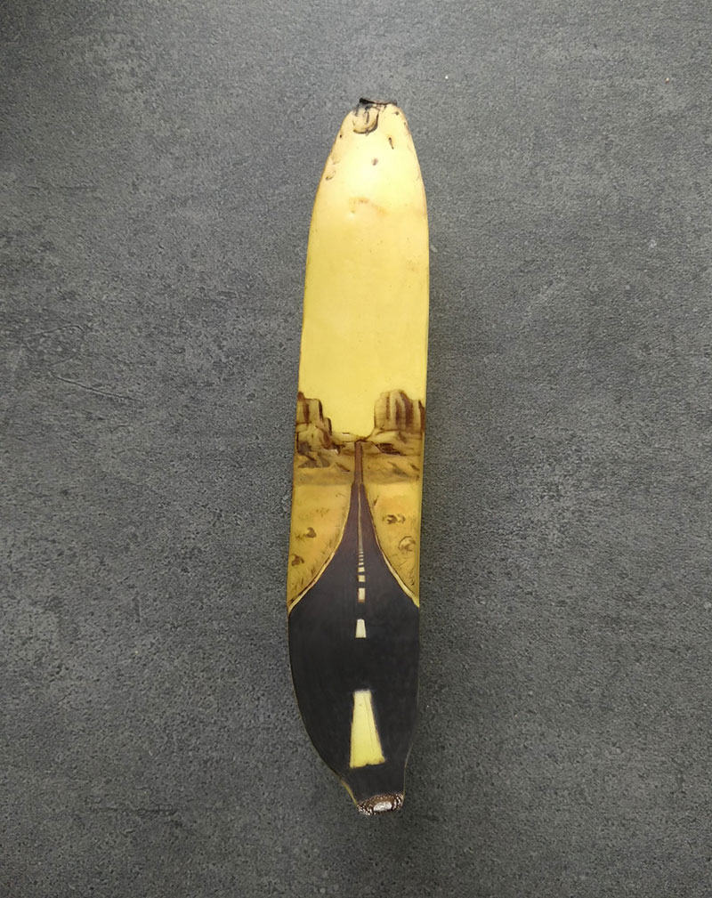bruised banana art by anna chojnicka 22 Amazing Banana Art Made by Poking and Bruising the Skin, No Ink is Used