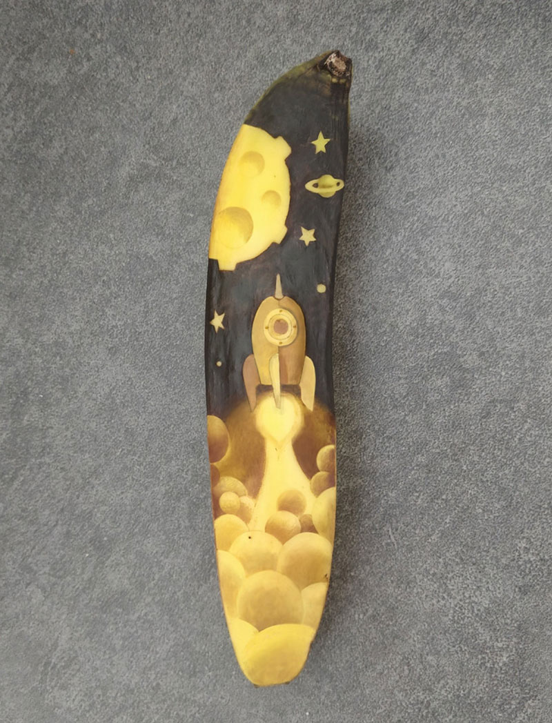 bruised banana art by anna chojnicka 33 Amazing Banana Art Made by Poking and Bruising the Skin, No Ink is Used