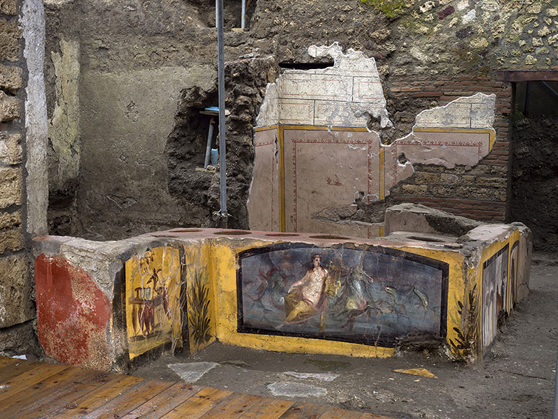 pompeii snack bar photos 12 An Amazingly Preserved Snack Bar in Pompeii was Just Revealed in its Entirety