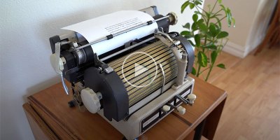 This Vintage Japanese Typewriter is Fascinating