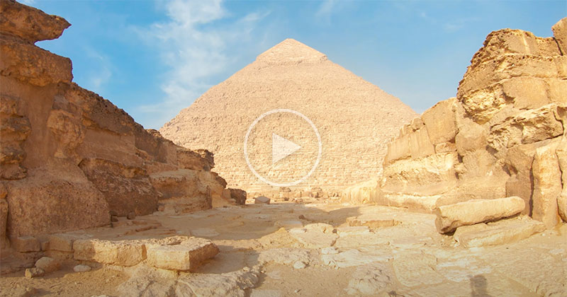 An Immersive 4K Walking Tour of the Pyramids of Giza