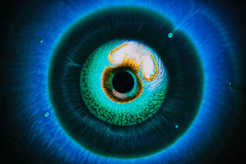 heterochromia iridum by rus khasanov 5 Mixing Liquids to Mimic the Visual Complexity of Human Eyes