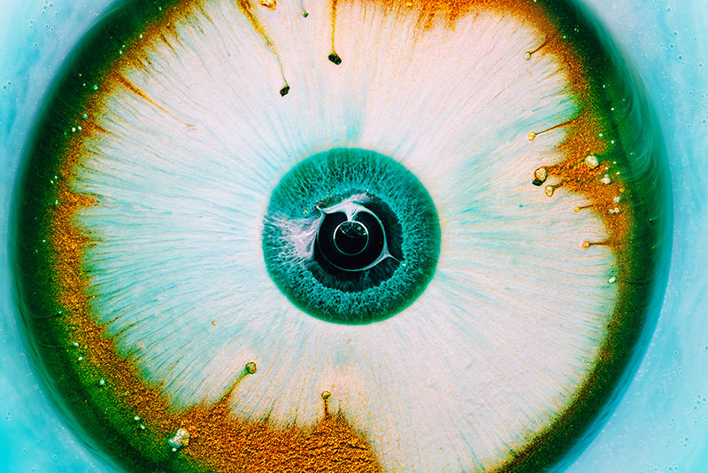 heterochromia iridum by rus khasanov 6 Mixing Liquids to Mimic the Visual Complexity of Human Eyes