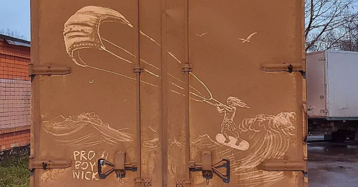 12 Times an Artist Used Dirty Vehicles to Create Cool Pieces