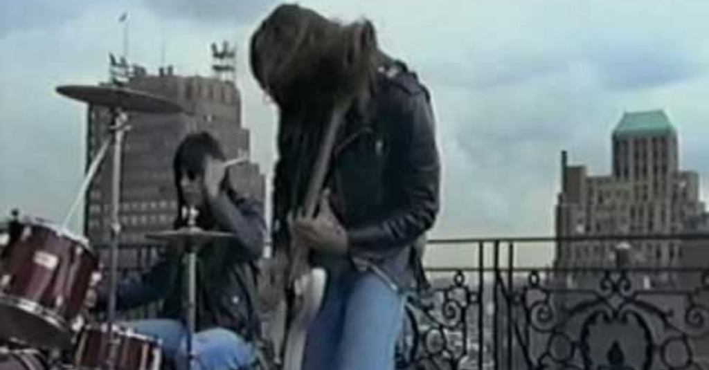 Watch The Ramones Perform ”Spider-Man” on a New York City Rooftop in 1995