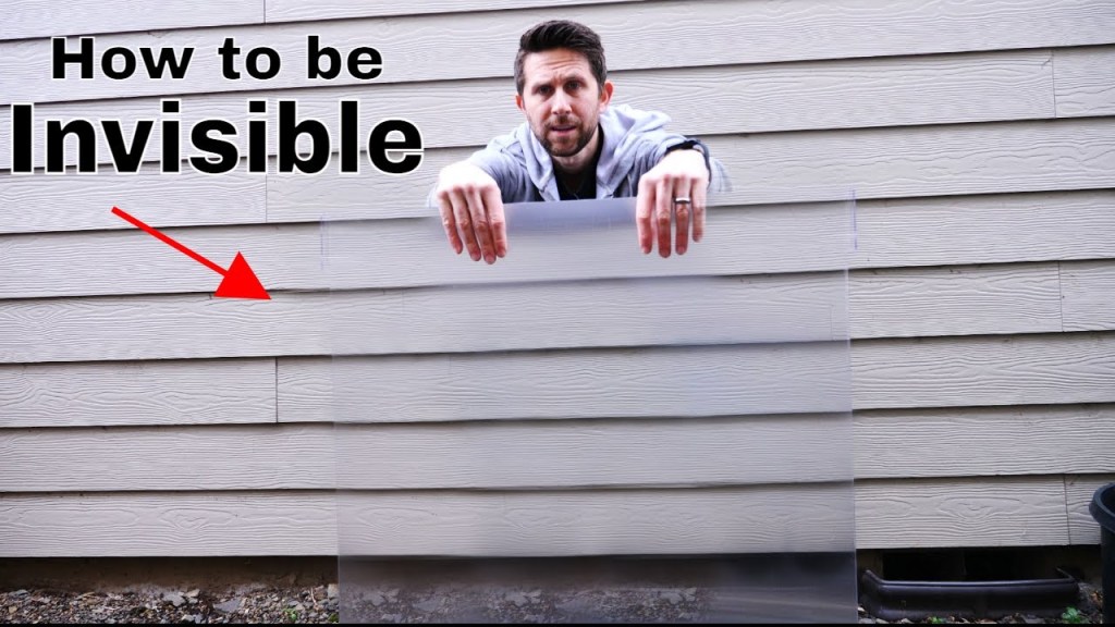 4 Clever Ways to Actually Make Yourself Invisible