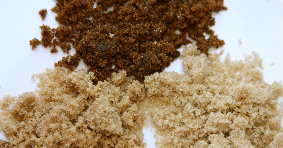 The Difference Between Light Brown Sugar and Dark Brown Sugar