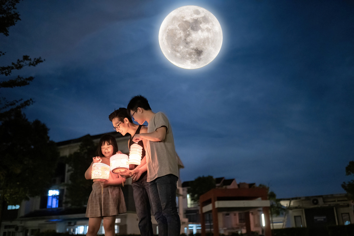 iStock 1341881975 5 Ways The Full Moon Can Alter Your Mood