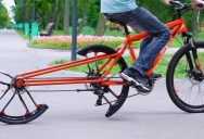 Engineer Splits the Rear Wheel of His Bike in Half to Show That Two Halves Make a Whole