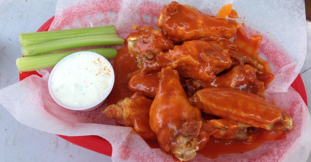 This Is Why Buffalo Wings Are Always Served With a Side of Celery