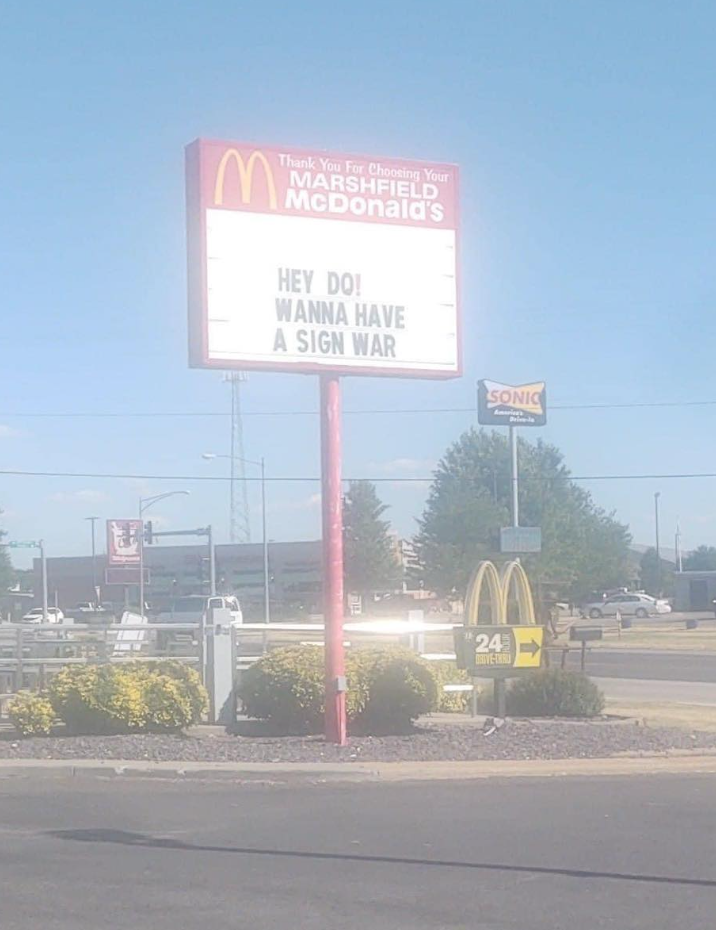 Screen Shot 2022 08 19 at 1.04.49 PM This Sign Feud Between a McDonald’s and a Dairy Queen in Missouri Is Hilarious