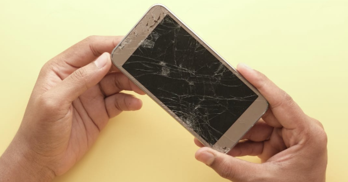 This Is How You Can Get Cell Phone Insurance for Free