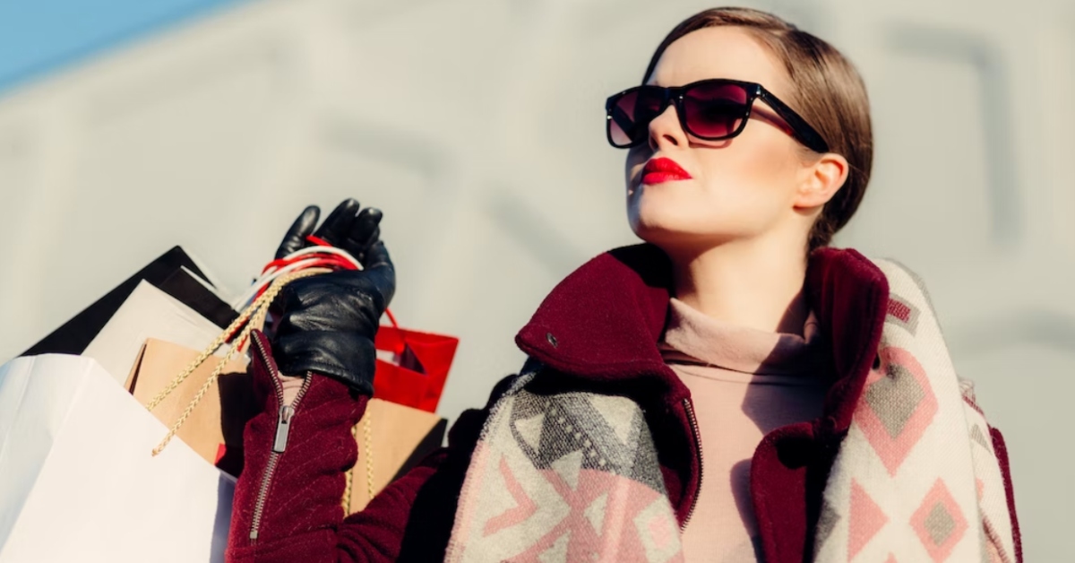 8 Style Secrets of Women Who Always Look Great