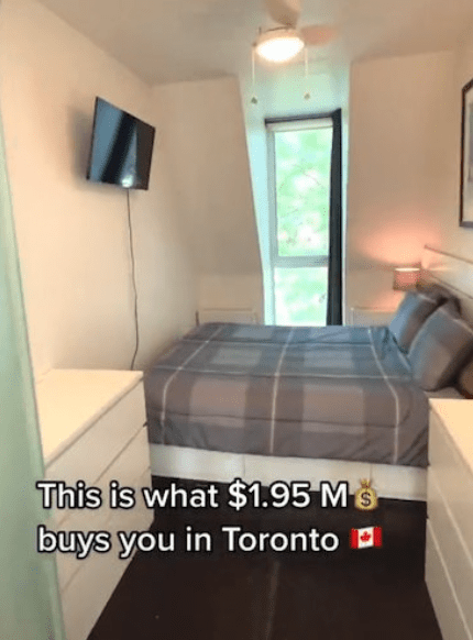 Screen Shot 2022 10 24 at 6.22.20 PM A Super Narrow House in Toronto Is Selling for Almost $2 Million