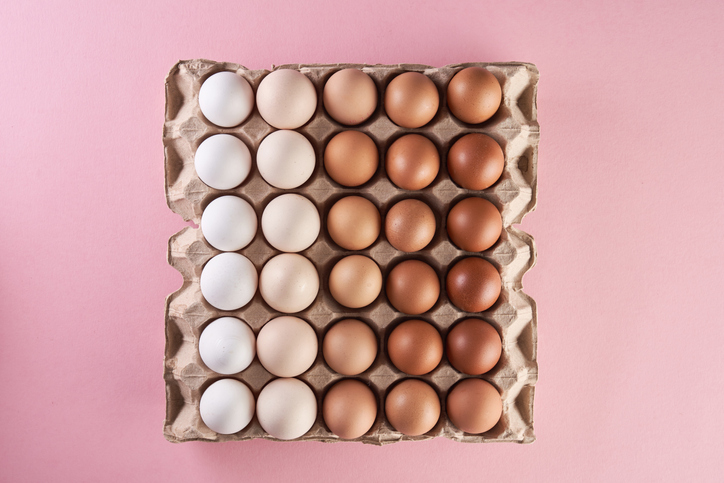 iStock 1360548898 Heres Why Eggs Are Different Colors