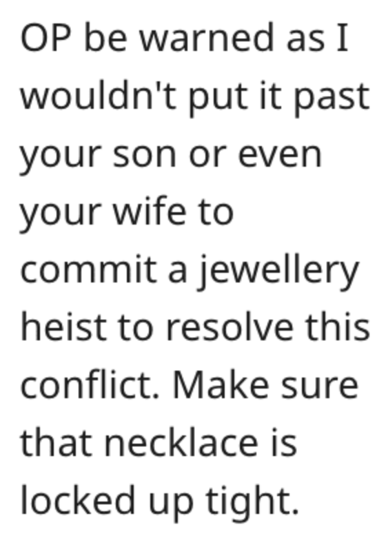 Screen Shot 2022 12 14 at 11.14.26 AM Man Asks if He’s Wrong for Refusing to Let His Son Have His Daughter’s Necklace