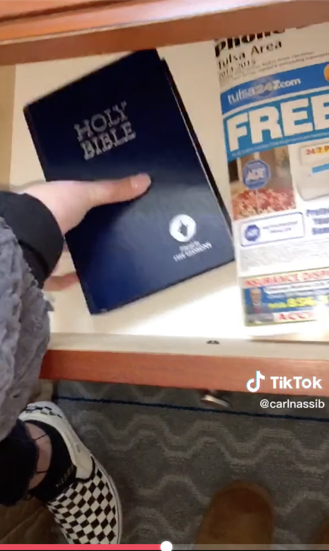 Screen Shot 2022 12 22 at 2.42.53 PM Hotel Guest Shares How You Can Find Cash In Hotel Bibles