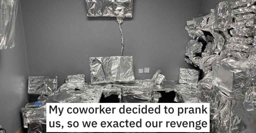 12 Funny Co-Workers Who Make Going to Work a Lot of Fun