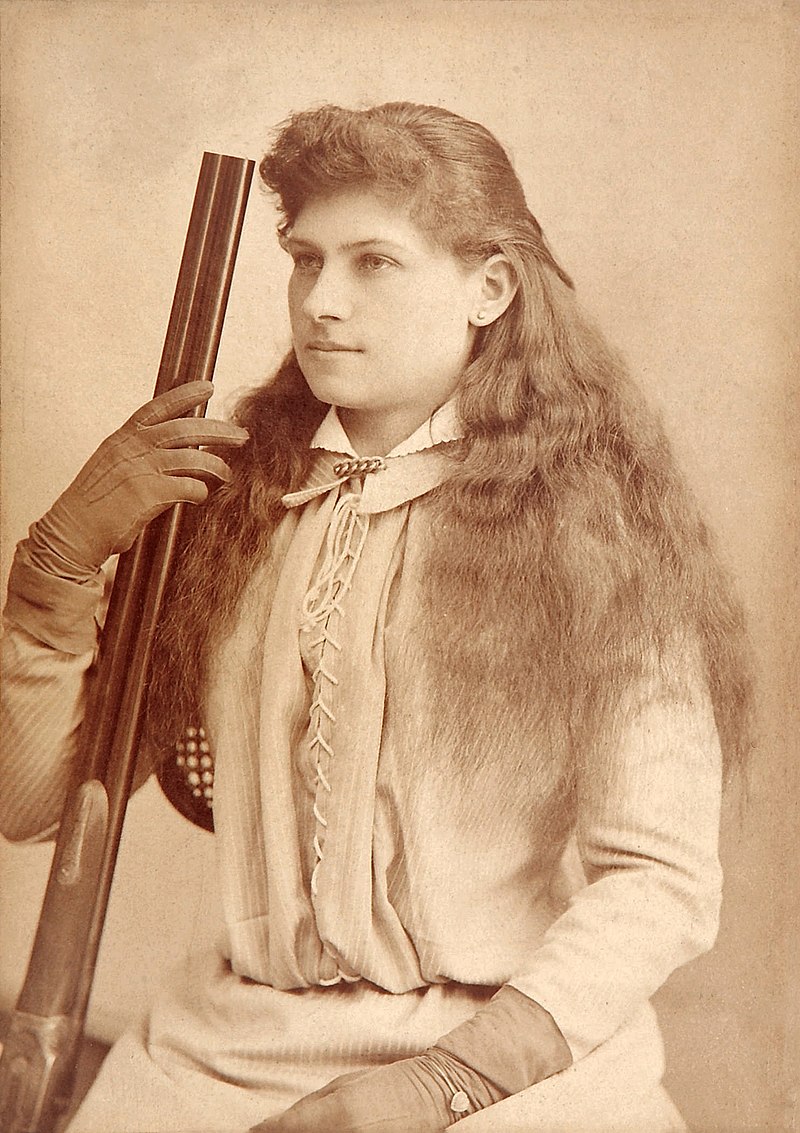 800px Annie Oakley by Bakers Art Gallery c1880s crop 18 Silly Slang Terms From The 1910s