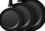 The Reason You Need To Throw Out Your Non-Stick Pan If It Has Scratches On It