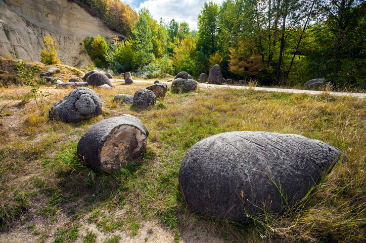 iStock 478677484 Rocks That Move? Meet The Living Rocks Of Romania