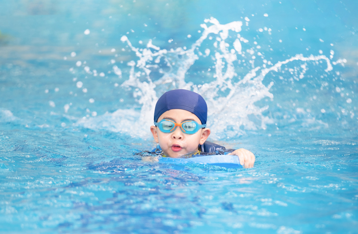 iStock 1278411385 Your Childs Swimsuit Should Never Be Blue. Heres Why.