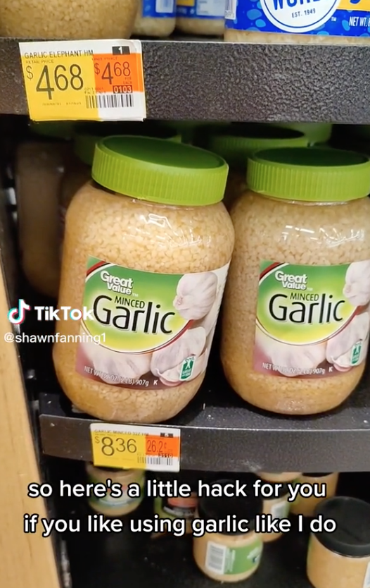 Screen Shot 2023 05 02 at 5.04.38 PM A Walmart Shopper Said There’s a $4 Price Difference for Garlic...Depending on What Department You Buy It In