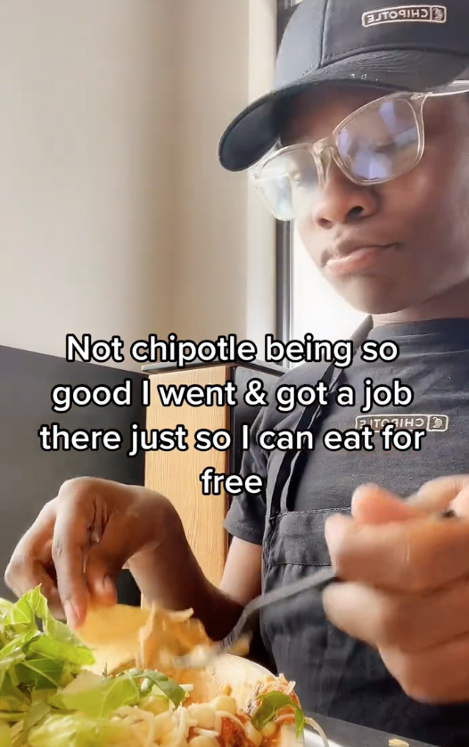 Screen Shot 2023 06 20 at 12.39.47 PM This Person Got a Job at Chipotle Just So They Could Eat for Free