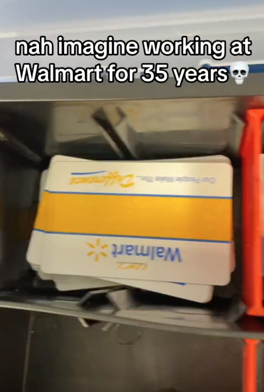 Screen Shot 2023 07 26 at 10.37.15 AM A Walmart Worker Blasted Employees Who Stay With the Company for Decades After Finding 35 Years Service Badges