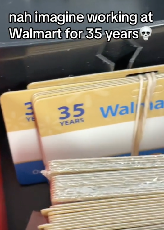 Screen Shot 2023 07 26 at 10.37.40 AM A Walmart Worker Blasted Employees Who Stay With the Company for Decades After Finding 35 Years Service Badges