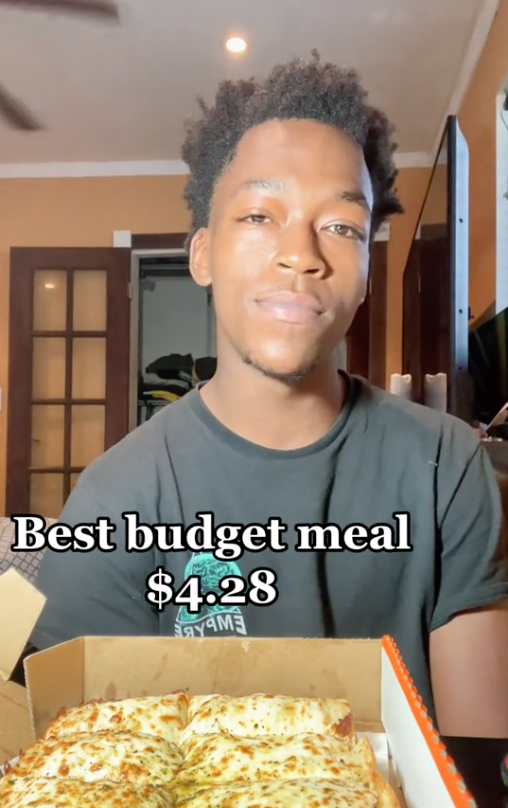 Screen Shot 2023 07 31 at 12.30.17 PM A Man Shared the Under $5 Budget Meal Hack He Uses at Little Caesars