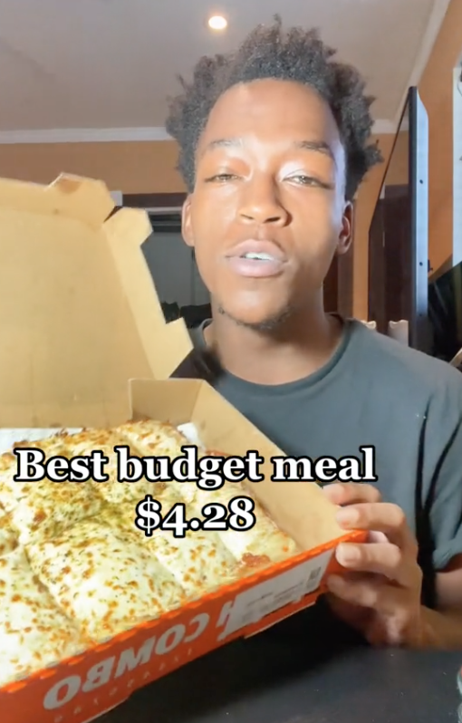 Screen Shot 2023 07 31 at 12.30.26 PM A Man Shared the Under $5 Budget Meal Hack He Uses at Little Caesars