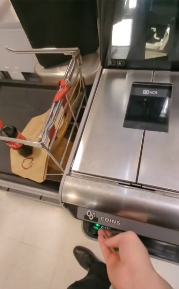 Screenshot 2023 07 24 at 2.25.59 PM Who needs a Coinstar machine? Customers Reveals Self Checkout Hack For Loose Change And One Special Quarter To Look For