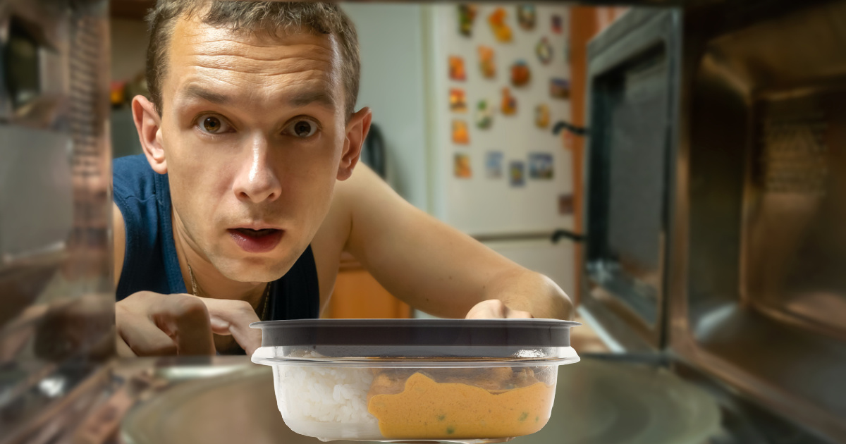 iStock 1285080470 1 New Study About Microwaving Plastic Suggests It Releases Toxic Nanoplastics Into Our Food