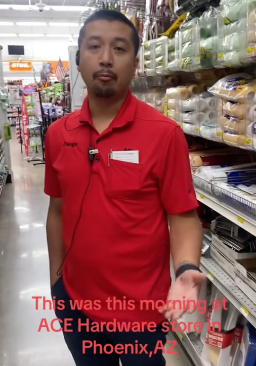 Screen Shot 2023 09 05 at 2.41.49 PM Is browsing in a store illegal or something? Employee Tells Woman She Isnt Allowed To Browse At An Ace Hardware Store