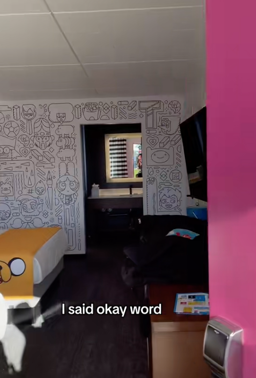 Cartoon Network Hotel comes to life with The Powerpuff Girls, Finn and Jake  – and Drytac - DRYTAC