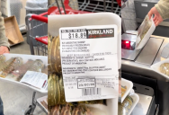 ‘So we just got 36 lobster tails.’ Costco Accidentally Mismarked $80 Lobster Tails For $18 And Shoppers Stocked Up