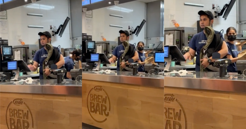 'My guy is trying to clock out.' Customer Filmed A Restaurant Worker Who Is Absolutely Done With His Shift And Ready To Leave Immediately
