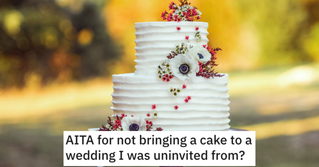 Bride Removes Her Best Friend From Her Wedding, So She Gets Revenge And Cancels The Cake Order