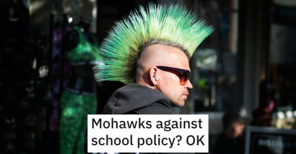 School Rules Strictly Forbid Wild Haircuts, So This Student Decided To Wear A Silly Wig To Point Out The Hypocrisy