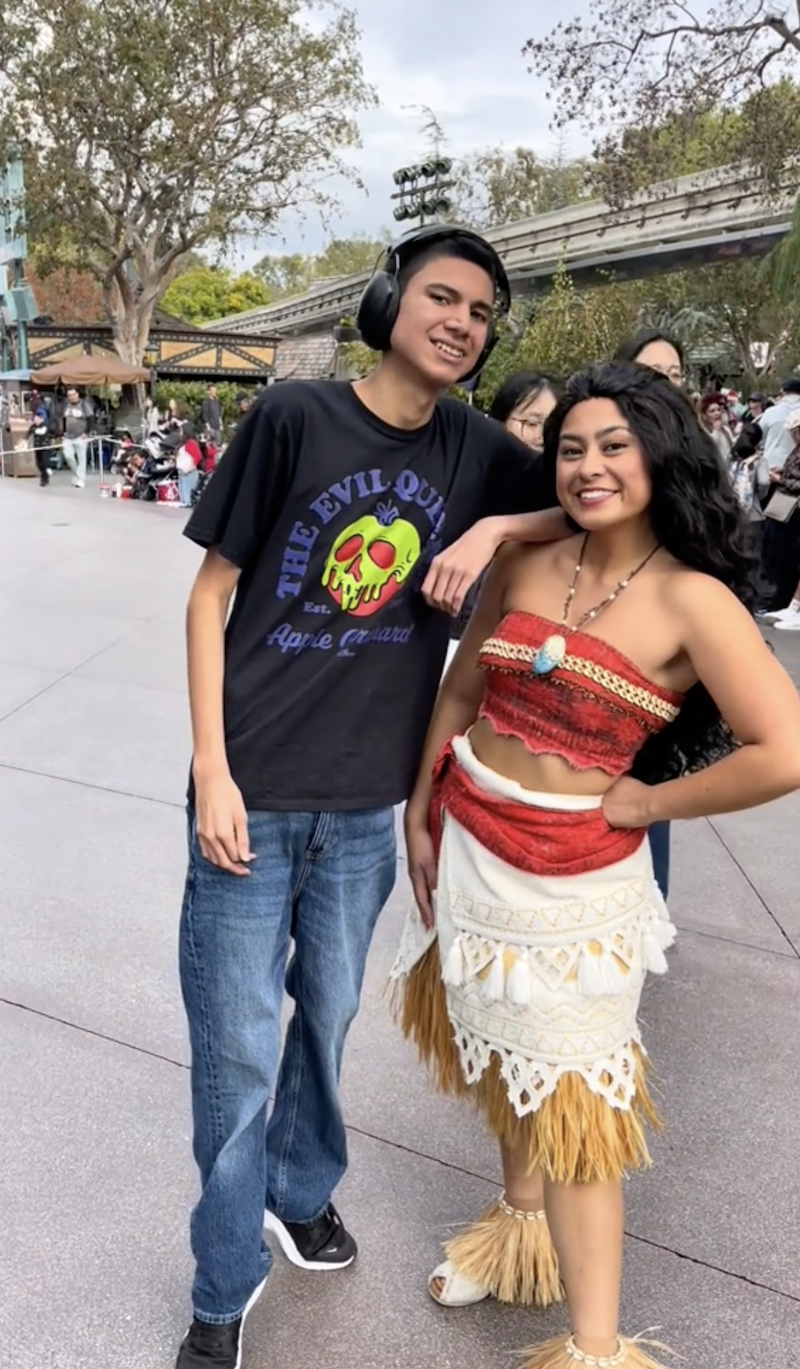 Disney SS 4 TikTok Commends Moana Actress For Her Touching Interaction With A Disney Super Fan With Special Needs