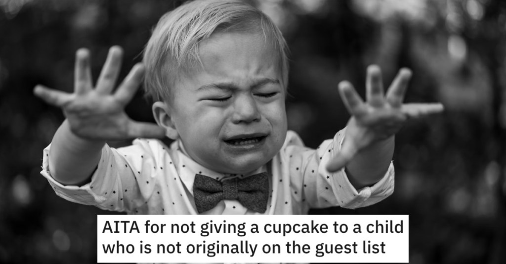 Party Guest Demanded A Fancy Cupcake For Her Child Instead Of Cake, But The Host Refused Because There Weren't Enough