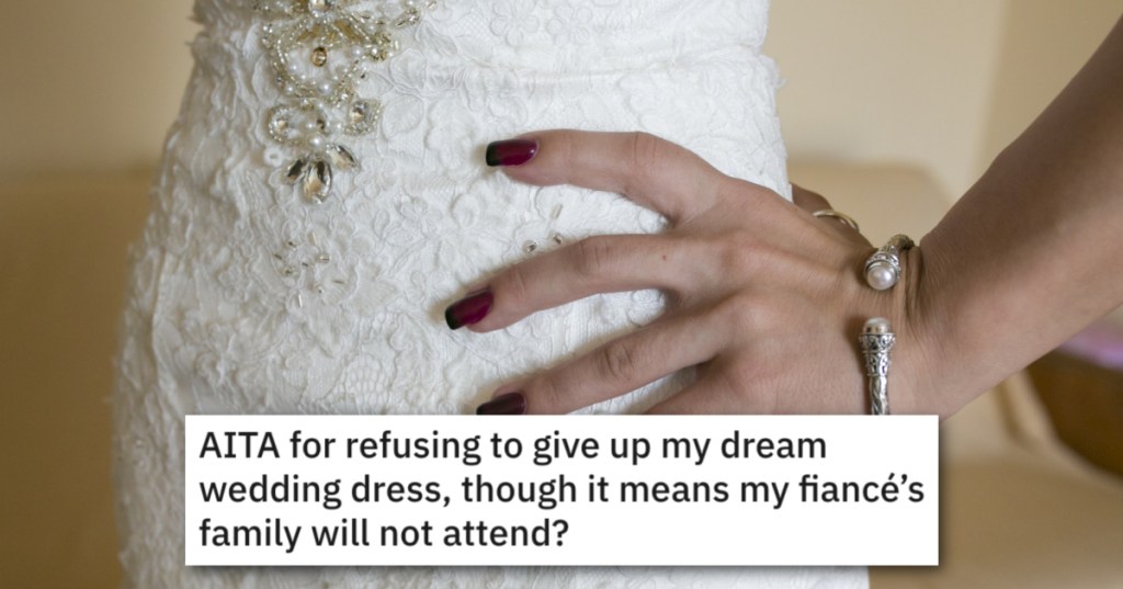 Her Wedding Dress Is The Same As Her Mother-In-Law's Party Dress, So The Fiancé's Family Is Boycotting The Wedding Unless The Bride Returns Hers